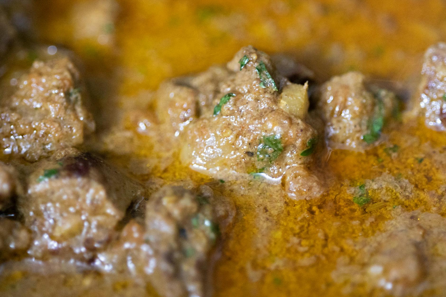 beef chunks in grease